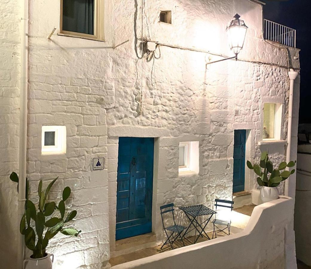 White Dream Apartment Ostuni Bagian luar foto