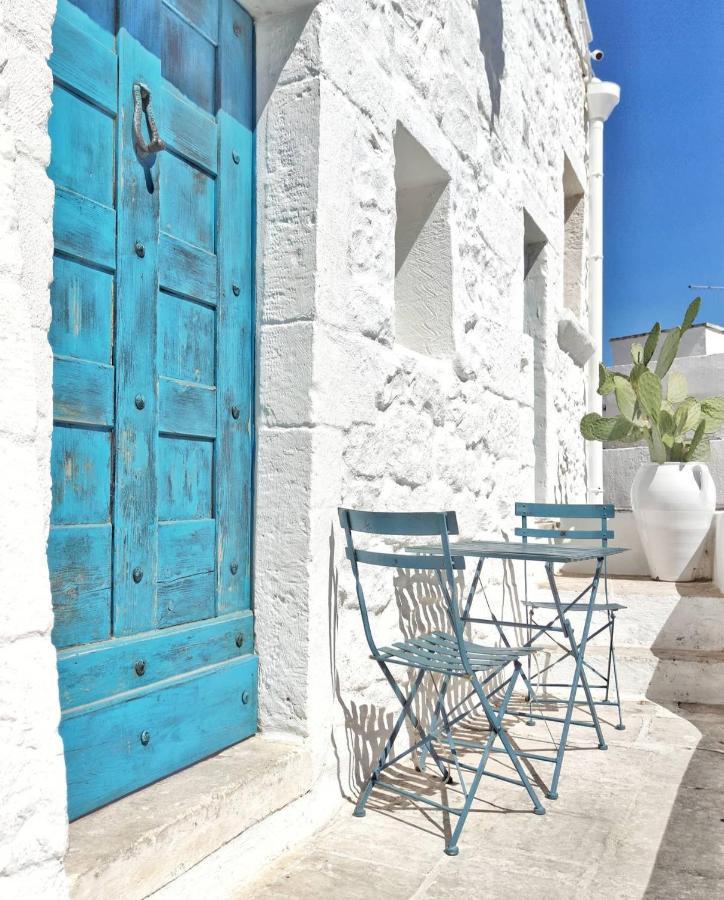 White Dream Apartment Ostuni Bagian luar foto