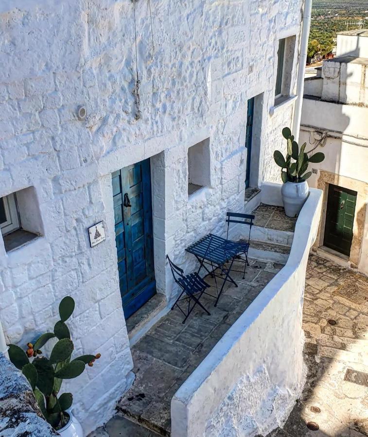 White Dream Apartment Ostuni Bagian luar foto