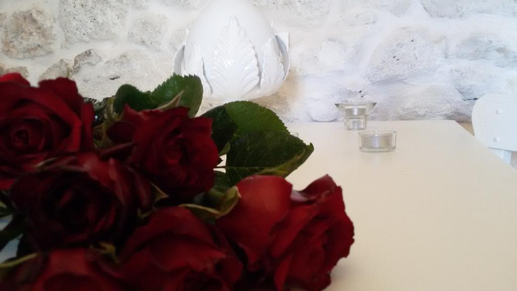 White Dream Apartment Ostuni Ruang foto