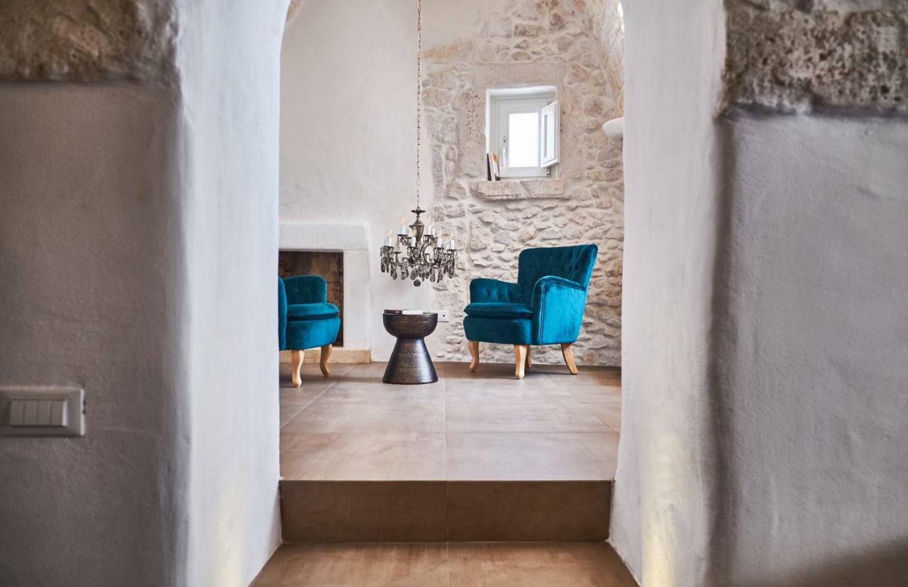 White Dream Apartment Ostuni Bagian luar foto